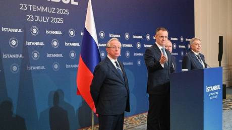 Russian negotiator names terms for Putin-Zelensky meeting