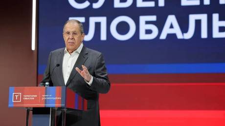 Lavrov praises ‘fraternal ties’ with North Korea