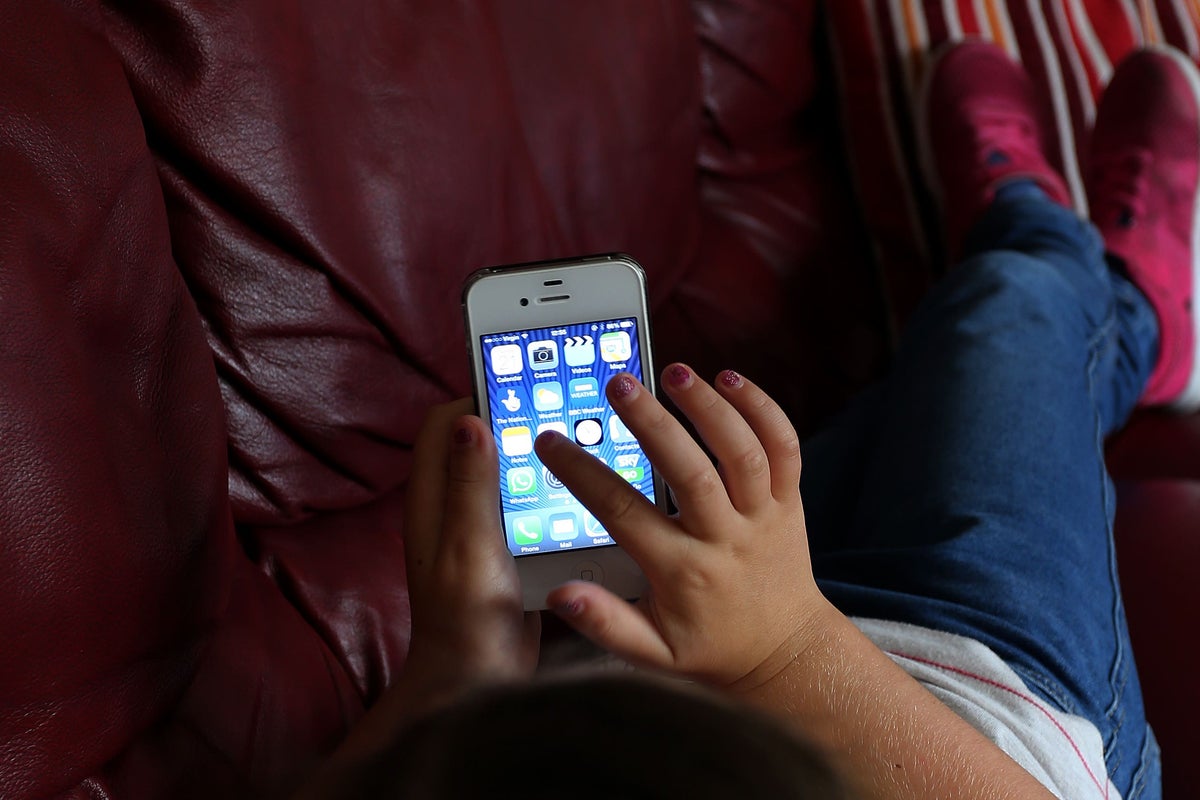 Beauty influencers can be ‘just as toxic’ as Andrew Tate, psychiatrist warns