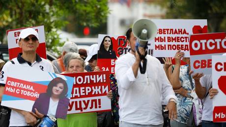 EU candidate resorting to ‘political terrorism’ – exiled opposition head