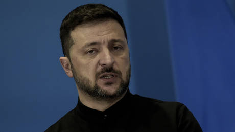 Zelensky refuses to leave Donbass