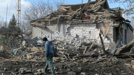 Ukraine kills civilians with US-made rockets – governor