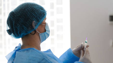 Ukraine imposes Covid mask regime in two regions