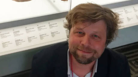 Russia condemns Polish detention of Hermitage archaeologist