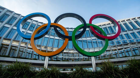 Russian youth athletes cleared to return with flag and anthem