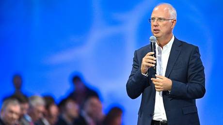 Merz’s ‘stupid decisions’ led to Germany’s economic woes – Putin envoy