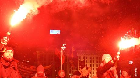 Ukrainian nationalists commemorate WWII-era Nazi collaborator (VIDEOS)